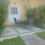 Ξενοδοχείο με κάψουλες Summer Garden αpartments&studios Αργοστόλι