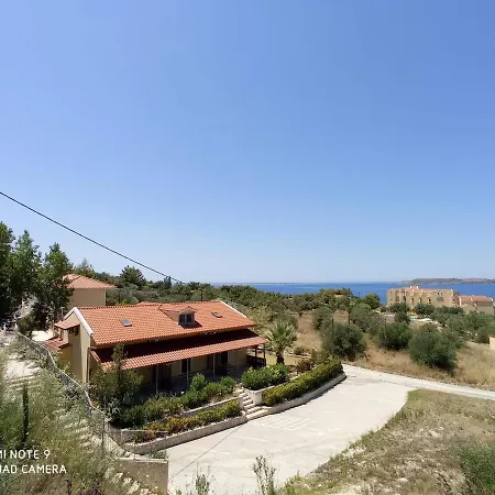 Summer Garden αpartments&studios * Αργοστόλι