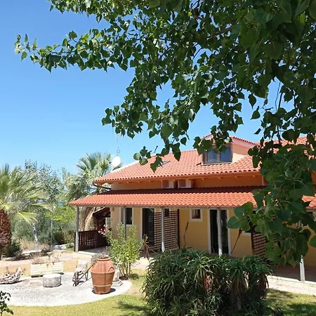 Summer Garden αpartments & *