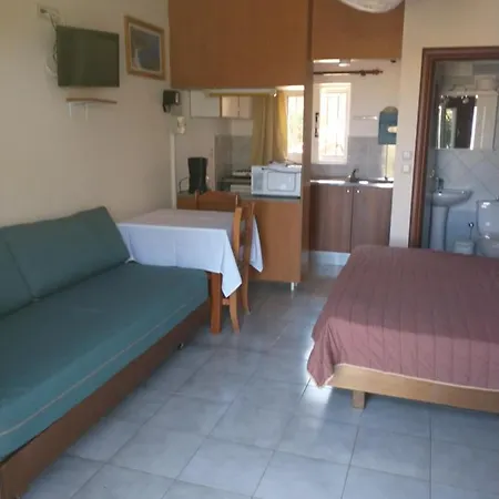 Summer Garden αpartments & * Аргостолион