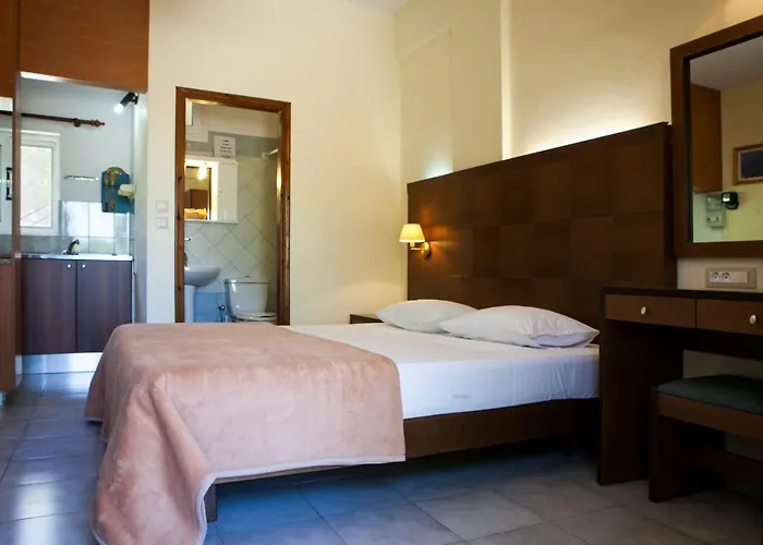 Summer Garden αpartments & * Argostóli